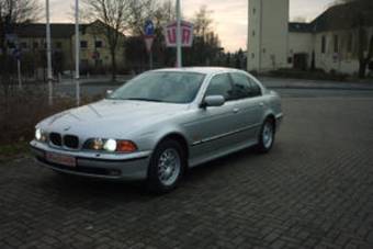 2000 BMW 523I