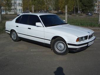 1991 BMW 525I