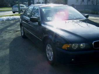 2002 BMW 525I