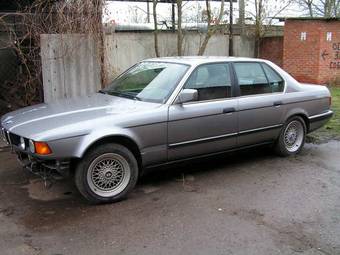 1989 BMW 7-Series Photos