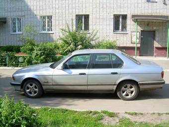 1990 BMW 7-Series Images