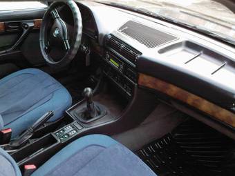 1991 BMW 7-Series Wallpapers
