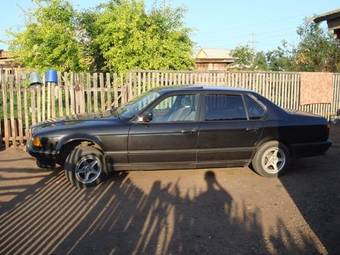 1992 BMW 7-Series Pictures