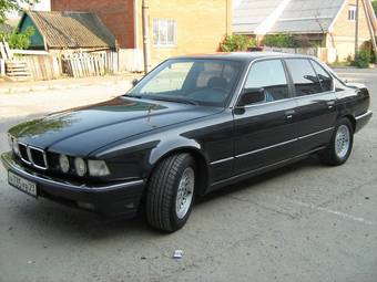 1992 BMW 7-Series Pictures