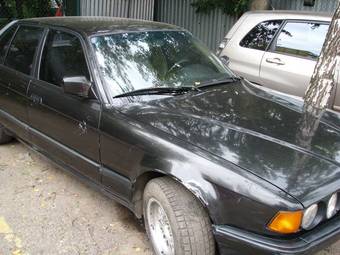 1992 BMW 7-Series Pictures