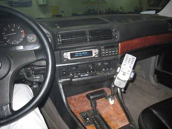 1993 BMW 7-Series Photos
