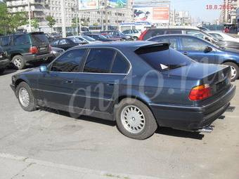 1994 BMW 7-Series Pictures