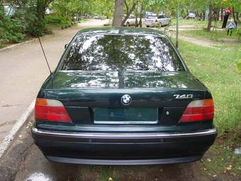 1994 BMW 7-Series Images