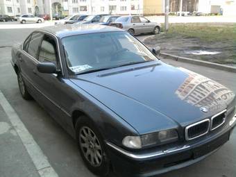 1995 BMW 7-Series Pictures