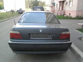 1995 BMW 7-Series Pictures