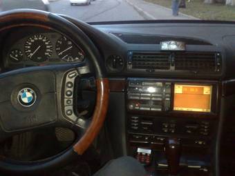 1996 BMW 7-Series Pictures