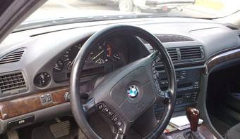 1997 BMW 7-Series Pictures