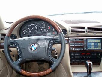 1998 BMW 7-Series Photos