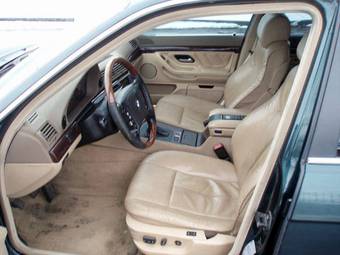1998 BMW 7-Series Pictures