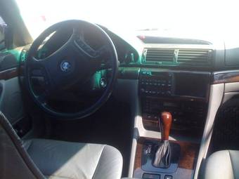 1999 BMW 7-Series Pictures