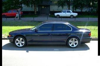 1999 BMW 7-Series