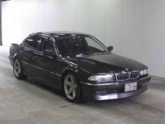2000 BMW 7-Series Wallpapers