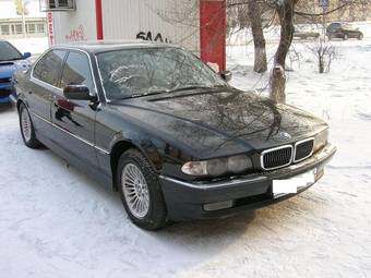 2000 BMW 7-Series Photos
