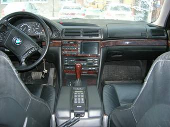2000 BMW 7-Series Wallpapers
