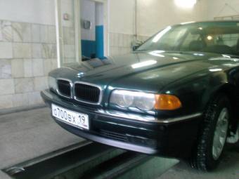 2000 BMW 7-Series Wallpapers