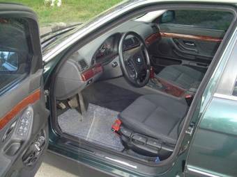 2000 BMW 7-Series Photos