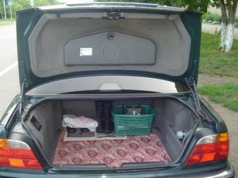 2000 BMW 7-Series Photos