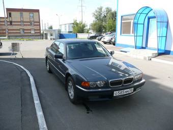 2000 BMW 7-Series Photos