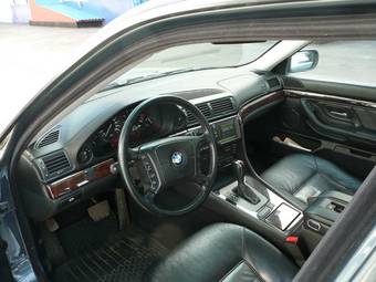 2000 BMW 7-Series Photos