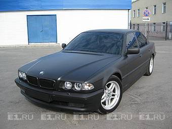 2000 BMW 7-Series Pictures