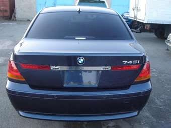 2002 BMW 7-Series Photos