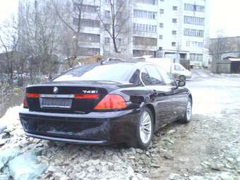 2002 BMW 7-Series Pictures