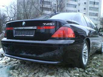 2002 BMW 7-Series Pictures