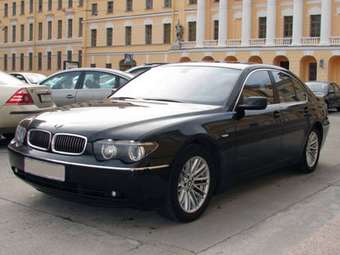 2002 BMW 7-Series Photos