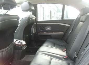 2002 BMW 7-Series Pictures