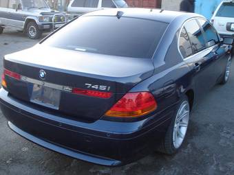 2002 BMW 7-Series Pictures