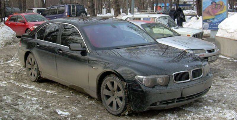 2002 BMW 7-Series