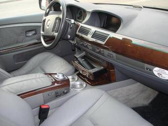 2002 BMW 7-Series Pictures