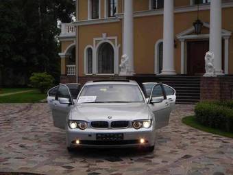 2002 BMW 7-Series Photos