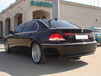 2003 BMW 7-Series Photos
