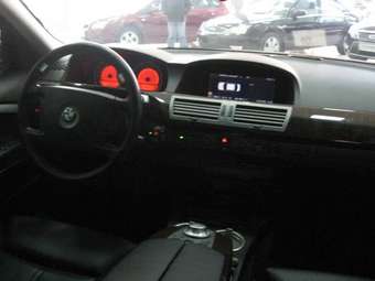 2004 BMW 7-Series Photos