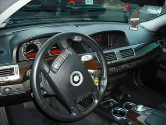 2004 BMW 7-Series Photos