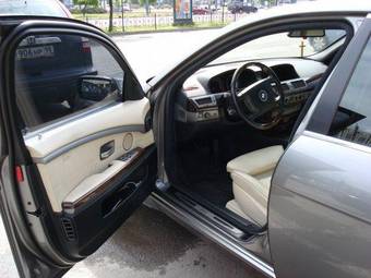 2004 BMW 7-Series Photos