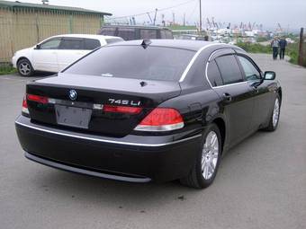 2004 BMW 7-Series Photos