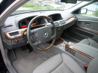 2004 BMW 7-Series Images