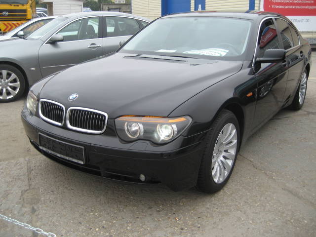 2004 BMW 7-Series