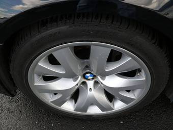 2004 BMW 7-Series Images