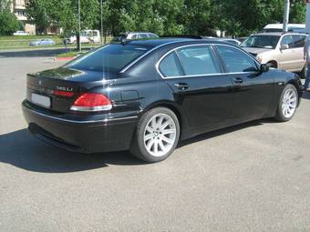 2005 BMW 7-Series Images