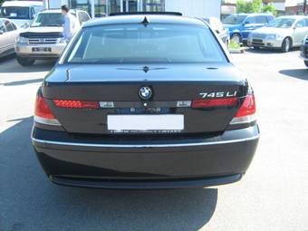 2005 BMW 7-Series Pictures
