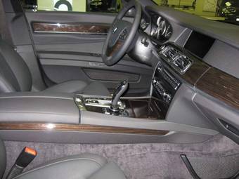 2009 BMW 7-Series Pictures