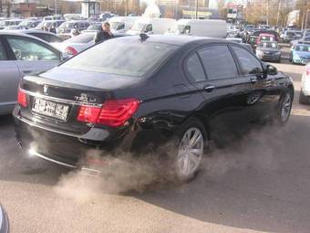 2009 BMW 7-Series Pictures